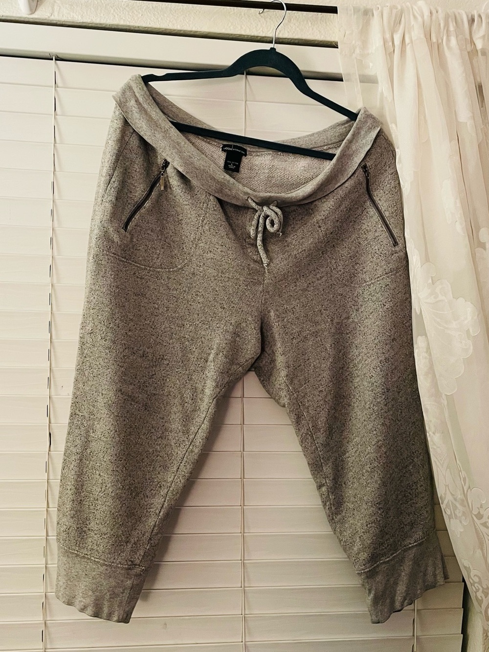 Moda International Woman ' Gray Drawstring Jogger Sweatpants